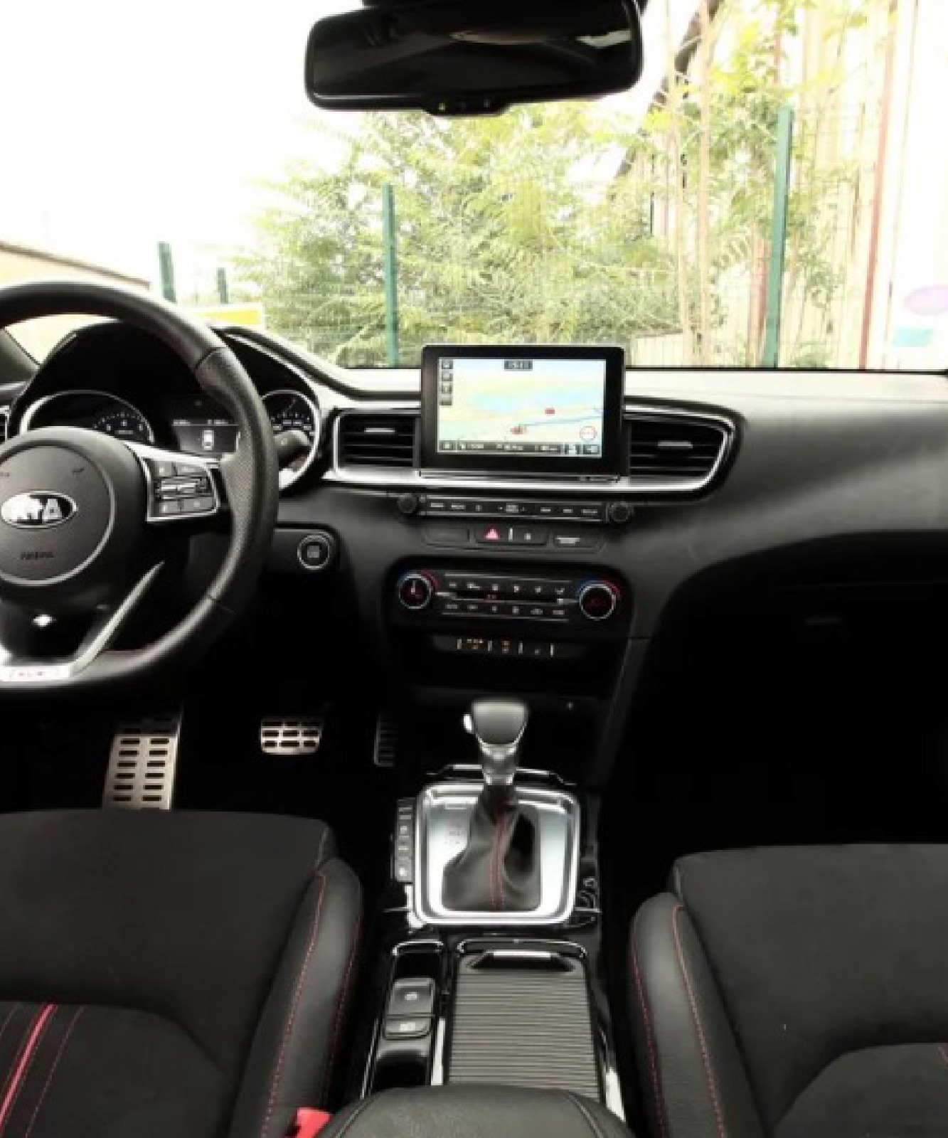 kia 9 500x600