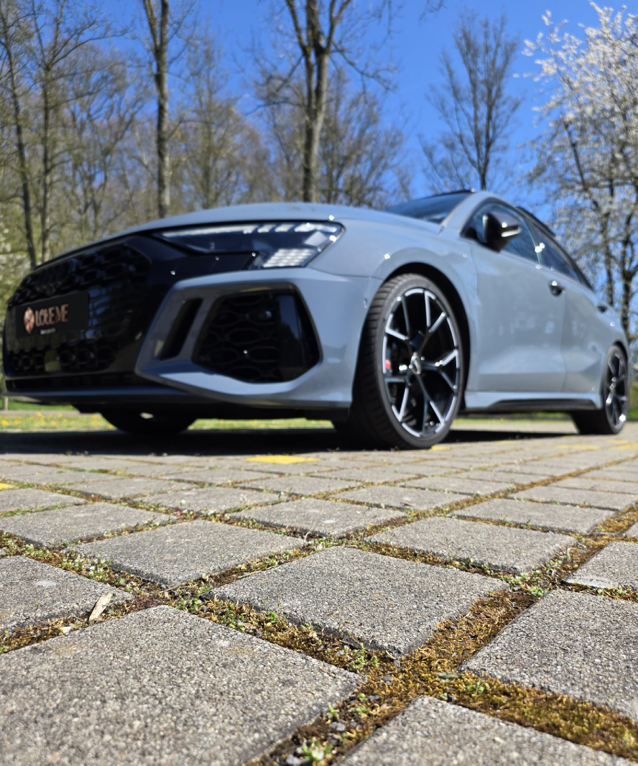 côté droit audi RS3