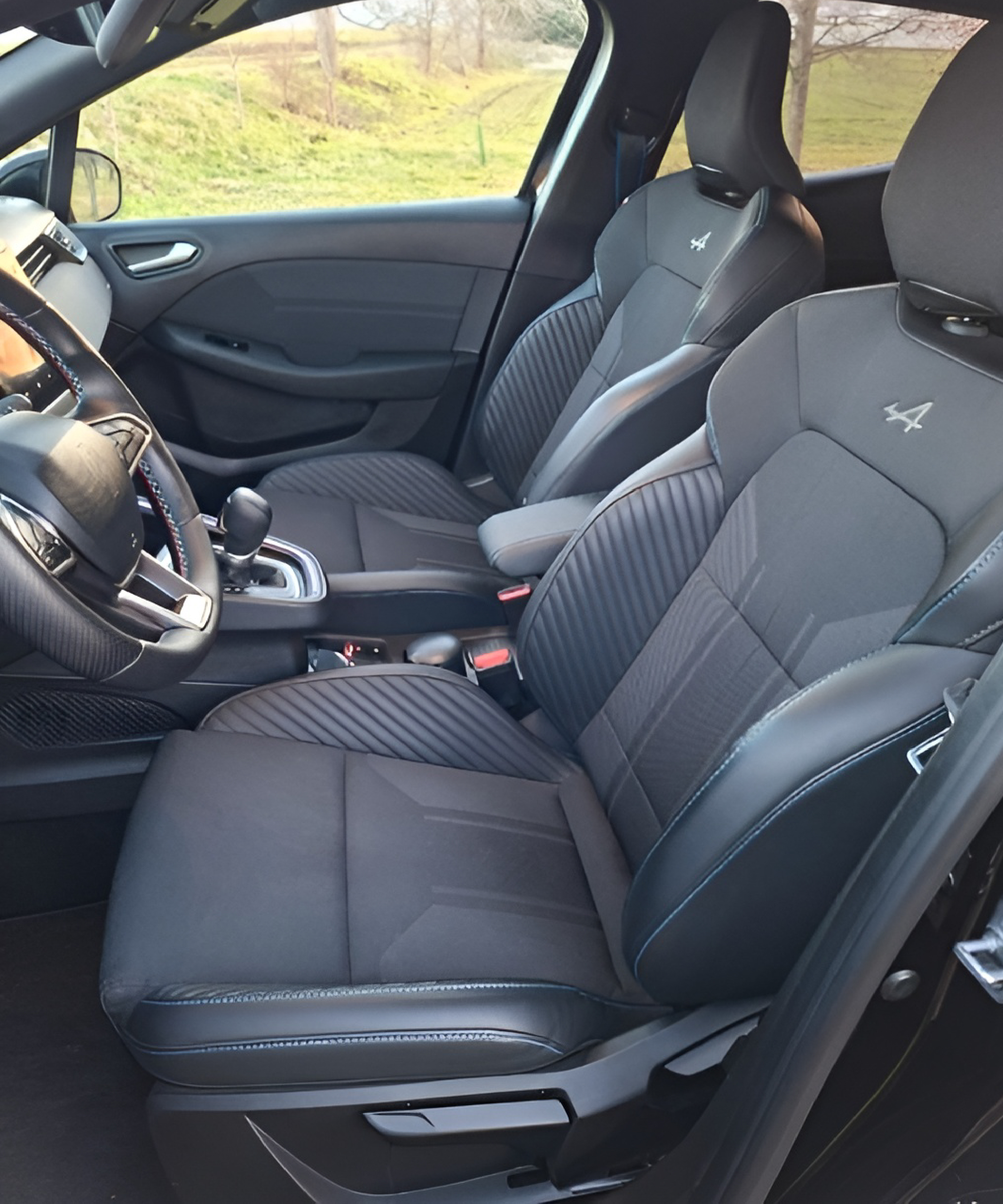clio 4 500x600