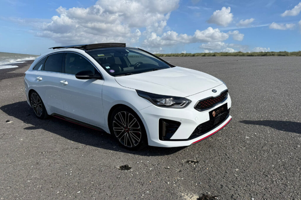 Location KIA GT