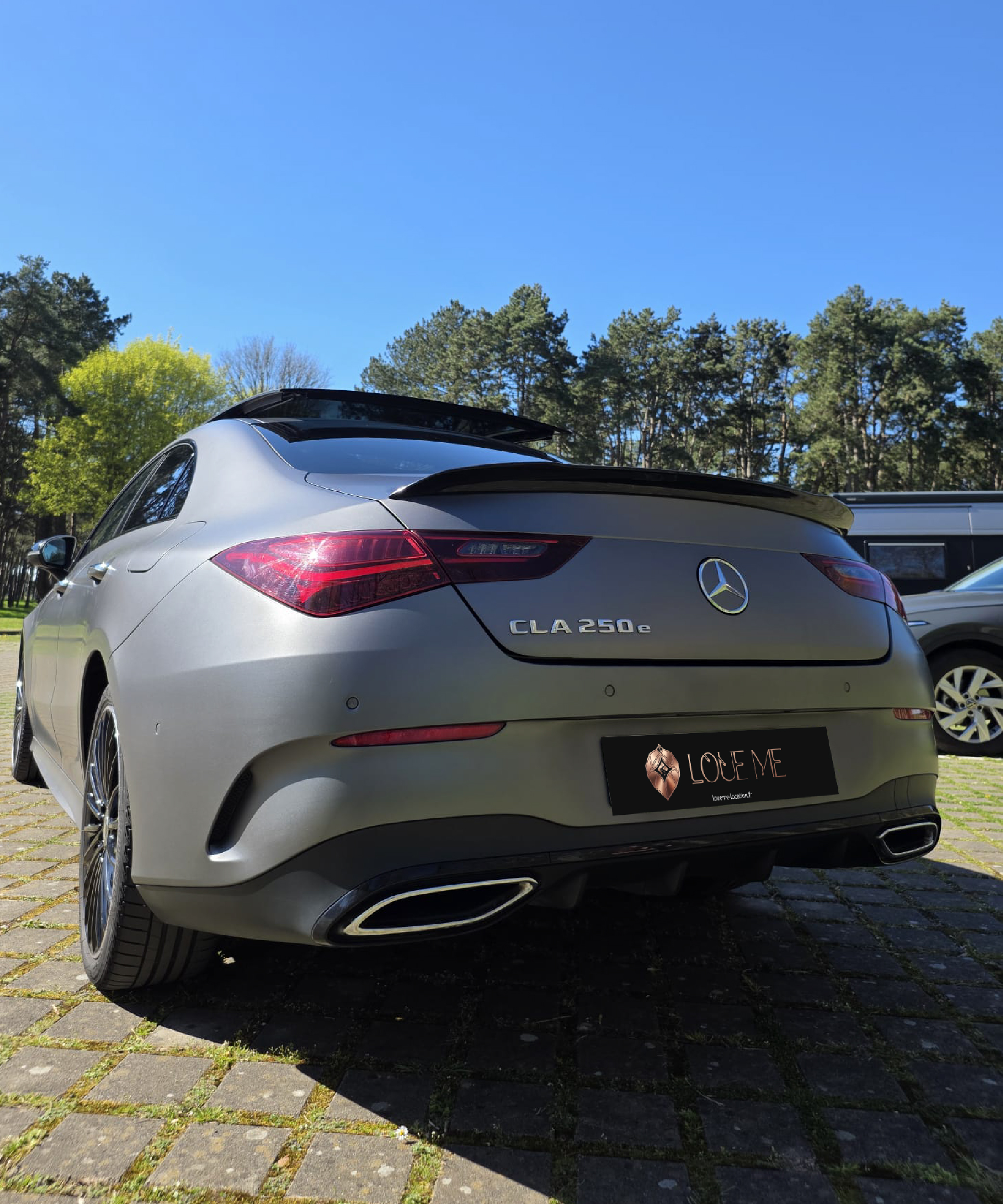 derrière mercedes