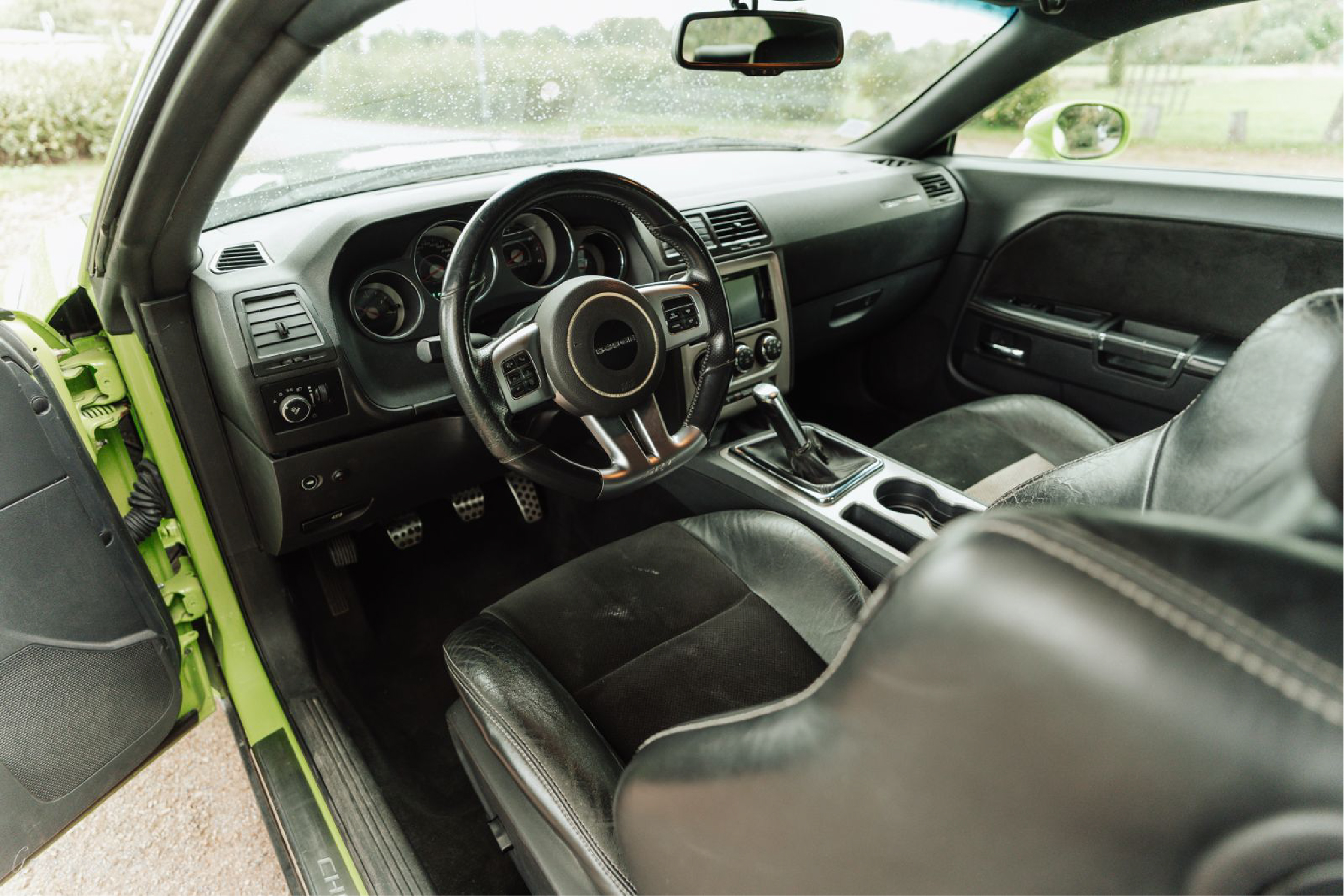 dodge challenger