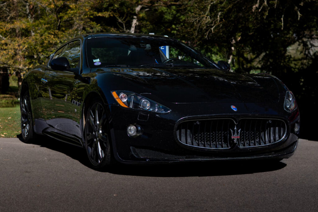 Location Maserati GranTurismo avec chauffeur