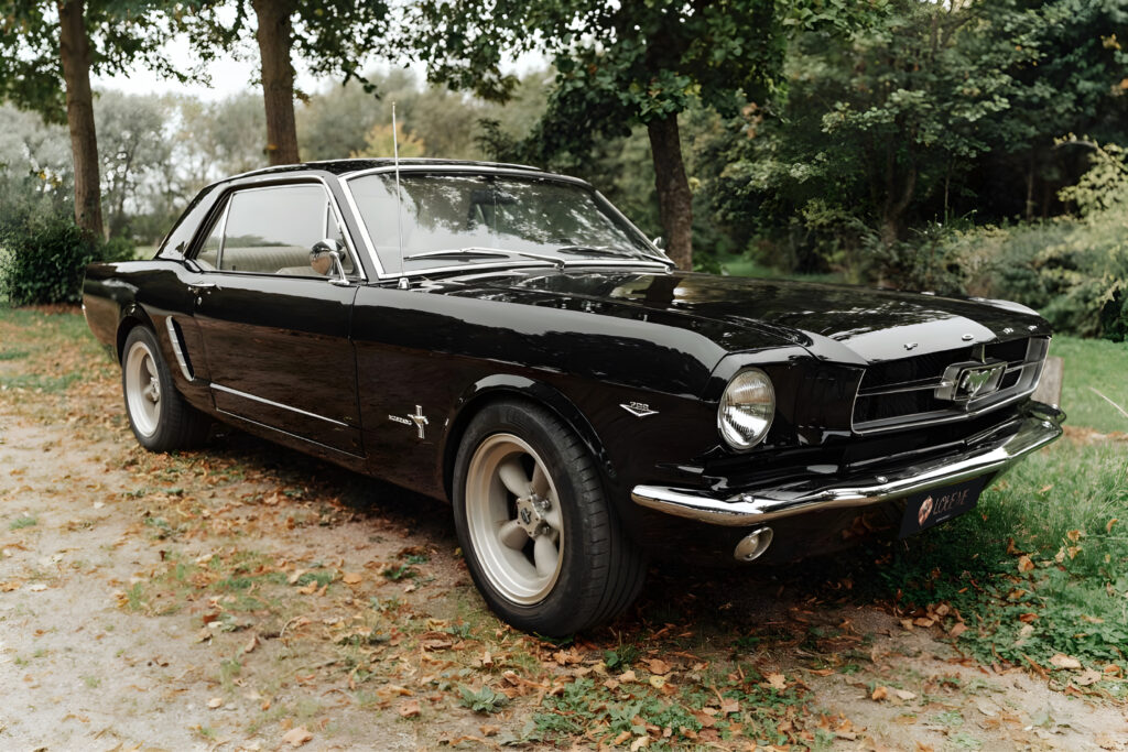 Location Mustang Coupé 1966 Avec Chauffeur